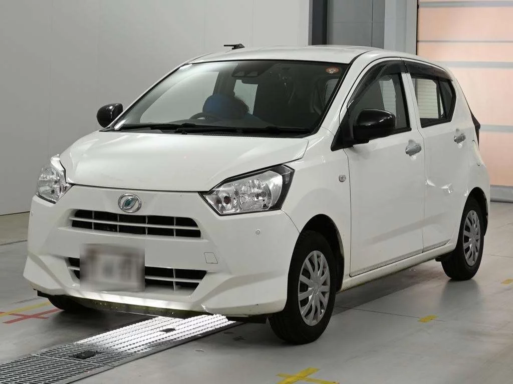 Daihatsu Mira e:S LA350S 2021